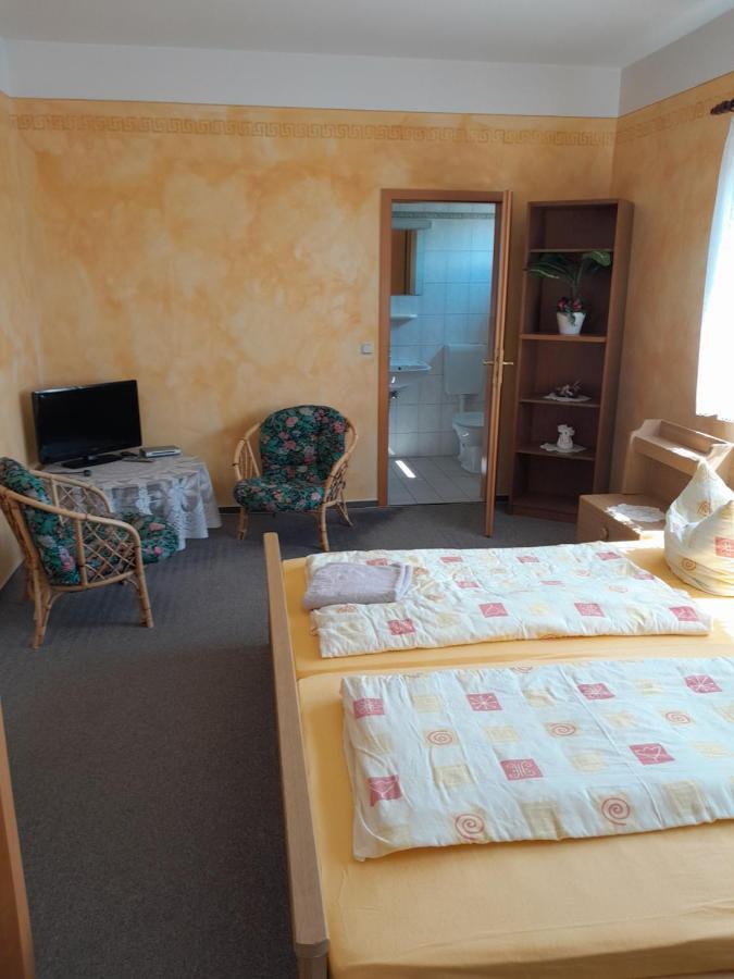 Sport & Freizeit Centrum Pension Heudeber Extérieur photo